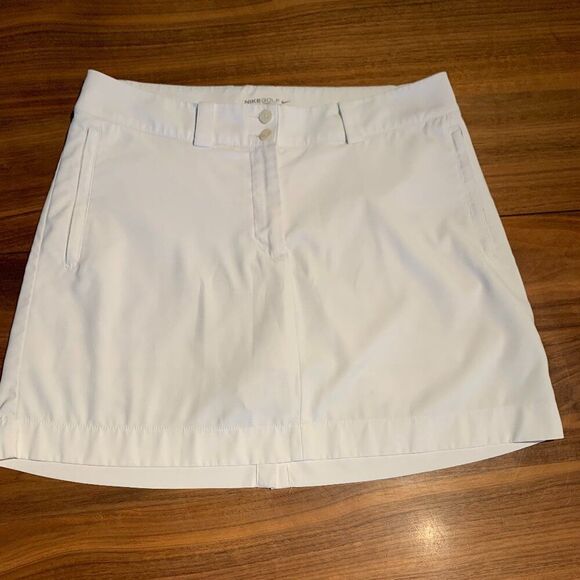 McLaren classic golf, tennis, pickle ball shirt, women's Sm, wht, EUC - Picture 8 of 11